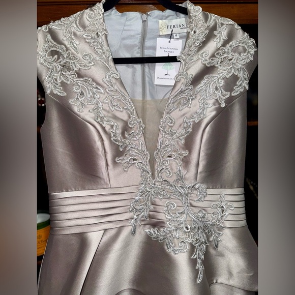 Feriani Couture Embroidered Satin Peplum Gown – Size 12 - Picture 3 of 5